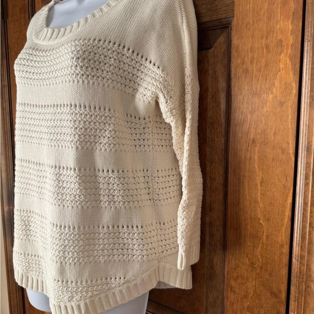 Gap Knit Cream Pullover Sweater Small